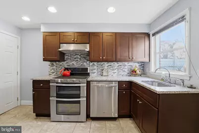 603 Green Lane, Philadelphia, PA 19128 - Photo 9