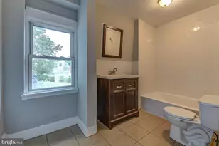 327 N Preston St, Philadelphia, PA 19104 - Photo 7