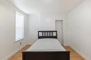 2442 S Sheridan St, Philadelphia, PA 19148 - Photo 13