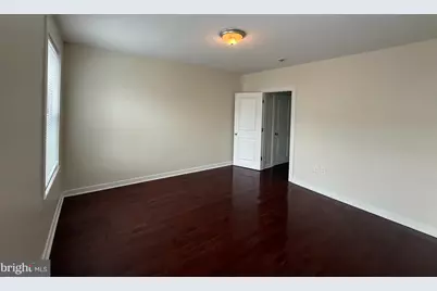 1249 W College Avenue, Philadelphia, PA 19121 - Photo 9