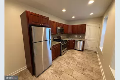 1249 W College Avenue, Philadelphia, PA 19121 - Photo 3