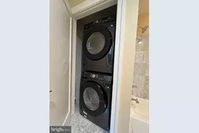 1811 Chestnut Street #207, Philadelphia, PA 19103 - Photo 13