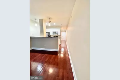 1811 Chestnut Street #207, Philadelphia, PA 19103 - Photo 7