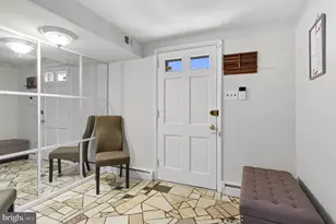 1028 Norvelt Dr, Philadelphia, PA 19115 - Photo 5