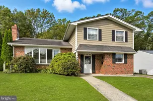 1028 Norvelt Dr, Philadelphia, PA 19115 - Photo 3