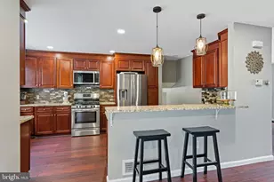 1028 Norvelt Dr, Philadelphia, PA 19115 - Photo 13