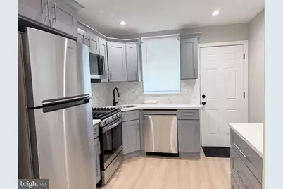 2436 S Darien Street, Philadelphia, PA 19148 - Photo 5