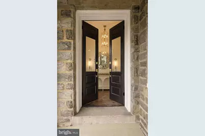 205 W Highland Avenue, Philadelphia, PA 19118 - Photo 3