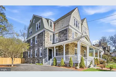 205 W Highland Avenue, Philadelphia, PA 19118 - Photo 1