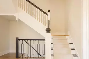 205 W Highland Ave, Philadelphia, PA 19118 - Photo 11