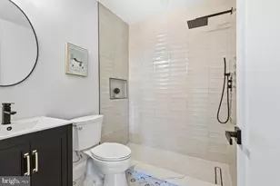 205 W Highland Ave, Philadelphia, PA 19118 - Photo 45