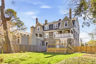 205 W Highland Ave, Philadelphia, PA 19118 - Photo 39