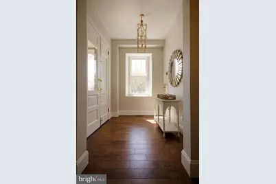 205 W Highland Avenue, Philadelphia, PA 19118 - Photo 5