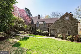 8830 Towanda Street/ Aka 505 W Chestnut Hill Ave, Philadelphia, PA 19118 - Photo 3