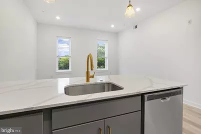 2046 E Lehigh Avenue #4D, Philadelphia, PA 19125 - Photo 5