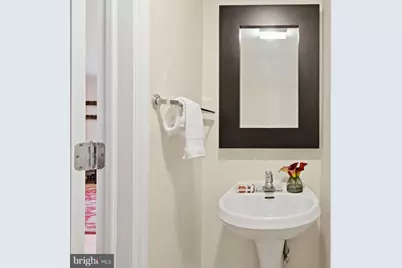 827 Catharine Street, Philadelphia, PA 19147 - Photo 47