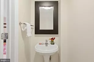 827 Catharine St, Philadelphia, PA 19147 - Photo 47