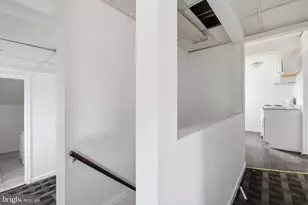 7909 Oxford Ave, Philadelphia, PA 19111 - Photo 11