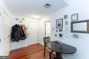 219 S 18th St, Philadelphia, PA 19103 - Photo 9