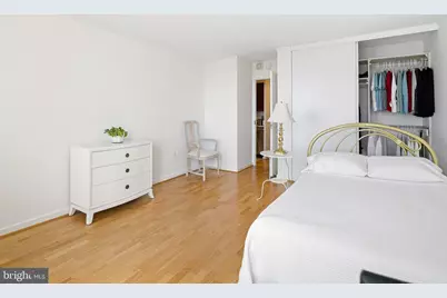 604 S Washington Square S #3007, Philadelphia, PA 19106 - Photo 15