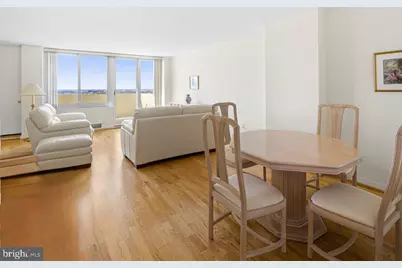 604 S Washington Square S #3007, Philadelphia, PA 19106 - Photo 3