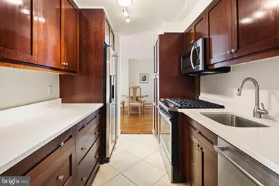 604 S Washington Square S #3007, Philadelphia, PA 19106 - Photo 11