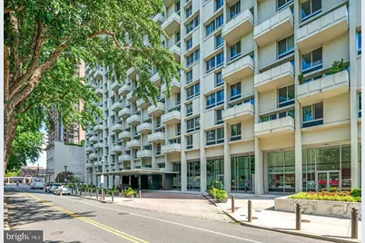 604 S Washington Square S #3007, Philadelphia, PA 19106 - Photo 1