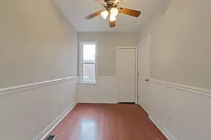 869 N Myrtlewood St, Philadelphia, PA 19130 - Photo 7