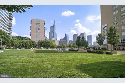 2200 Benjamin Franklin Parkway #N1707, Philadelphia, PA 19130 - Photo 17
