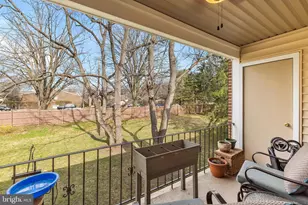 9019 Ayrdale Crescent St, Philadelphia, PA 19128 - Photo 7