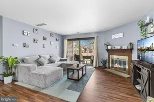 9019 Ayrdale Crescent St, Philadelphia, PA 19128 - Photo 5