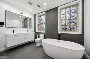 110 Richmond St, Philadelphia, PA 19125 - Photo 11