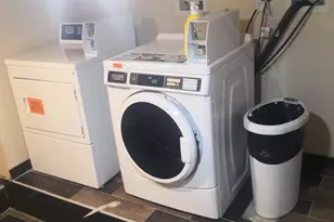 537 N 13th St, Philadelphia, PA 19123 - Photo 9