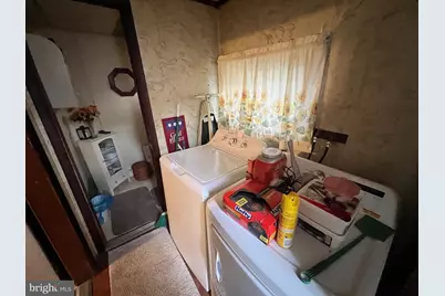 6319 Dickens Avenue, Philadelphia, PA 19142 - Photo 9