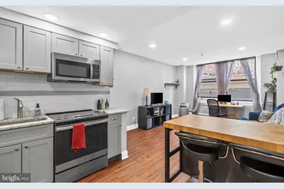 1324 Locust Street #203, Philadelphia, PA 19107 - Photo 5