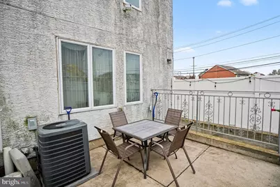 679 N 11th Street #A, Philadelphia, PA 19123 - Photo 25