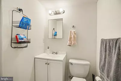 679 N 11th Street #A, Philadelphia, PA 19123 - Photo 23