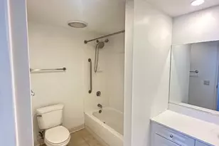 1100 Vine St, Philadelphia, PA 19107 - Photo 15