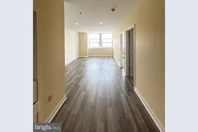 1100 Vine Street #404, Philadelphia, PA 19107 - Photo 5