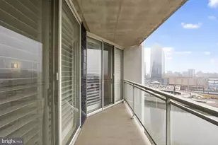 2301 Cherry St, Philadelphia, PA 19103 - Photo 3