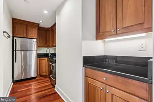 1701 Locust St, Philadelphia, PA 19103 - Photo 7