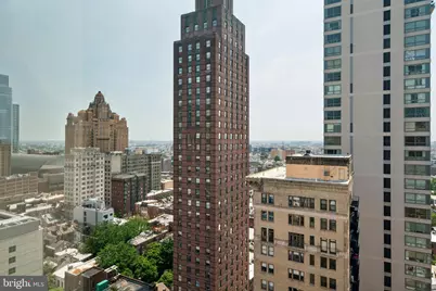 1701 Locust Street #2111, Philadelphia, PA 19103 - Photo 19