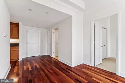 1701 Locust Street #2111, Philadelphia, PA 19103 - Photo 7