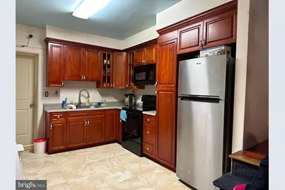 32 N 60th Street N, Philadelphia, PA 19139 - Photo 9