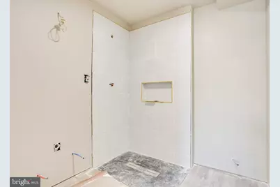 2526 Coral, Philadelphia, PA 19125 - Photo 15