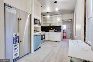 2526 Coral, Philadelphia, PA 19125 - Photo 5