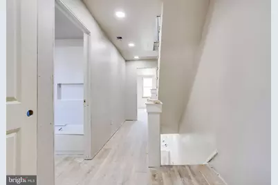 2526 Coral, Philadelphia, PA 19125 - Photo 11