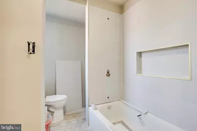 2526 Coral, Philadelphia, PA 19125 - Photo 13