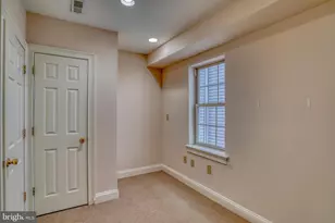 2542 W Girard Ave, Philadelphia, PA 19130 - Photo 13