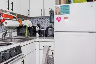 2031 Locust St, Philadelphia, PA 19103 - Photo 3